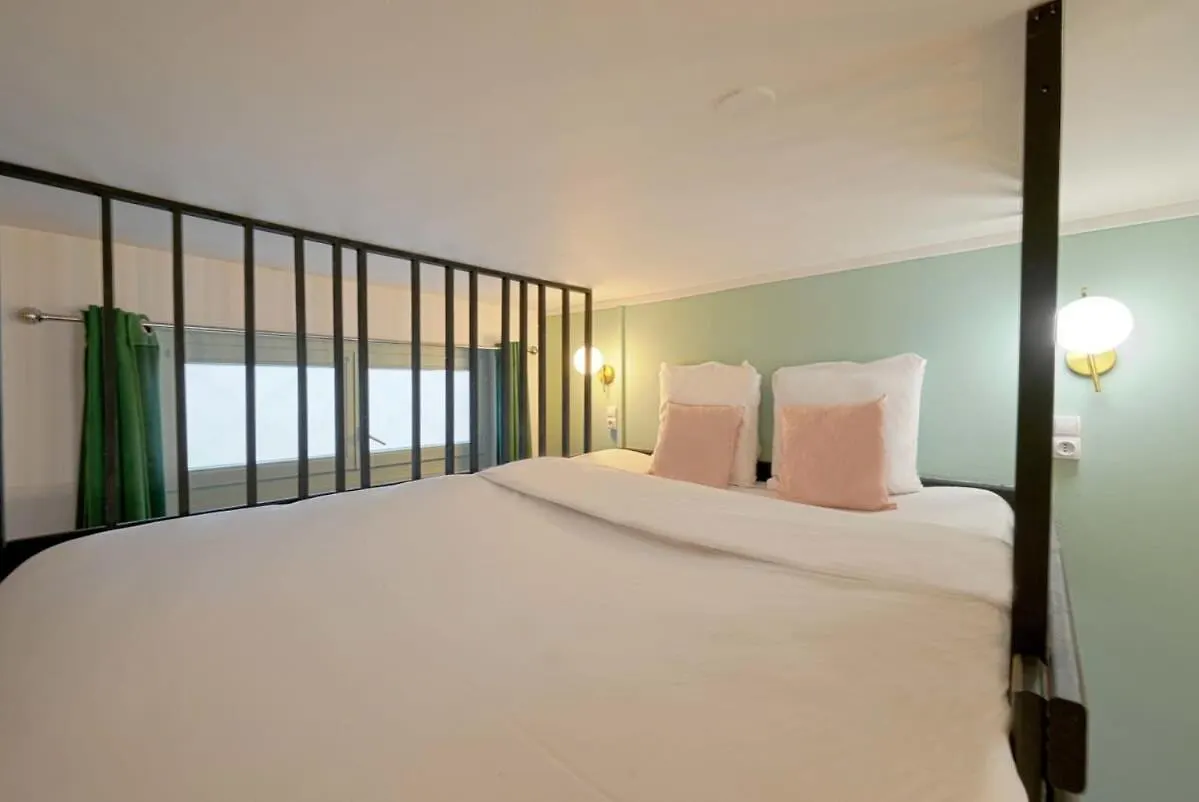 Appartement Lovely Studio In Beautiful Montmarte Area Parijs